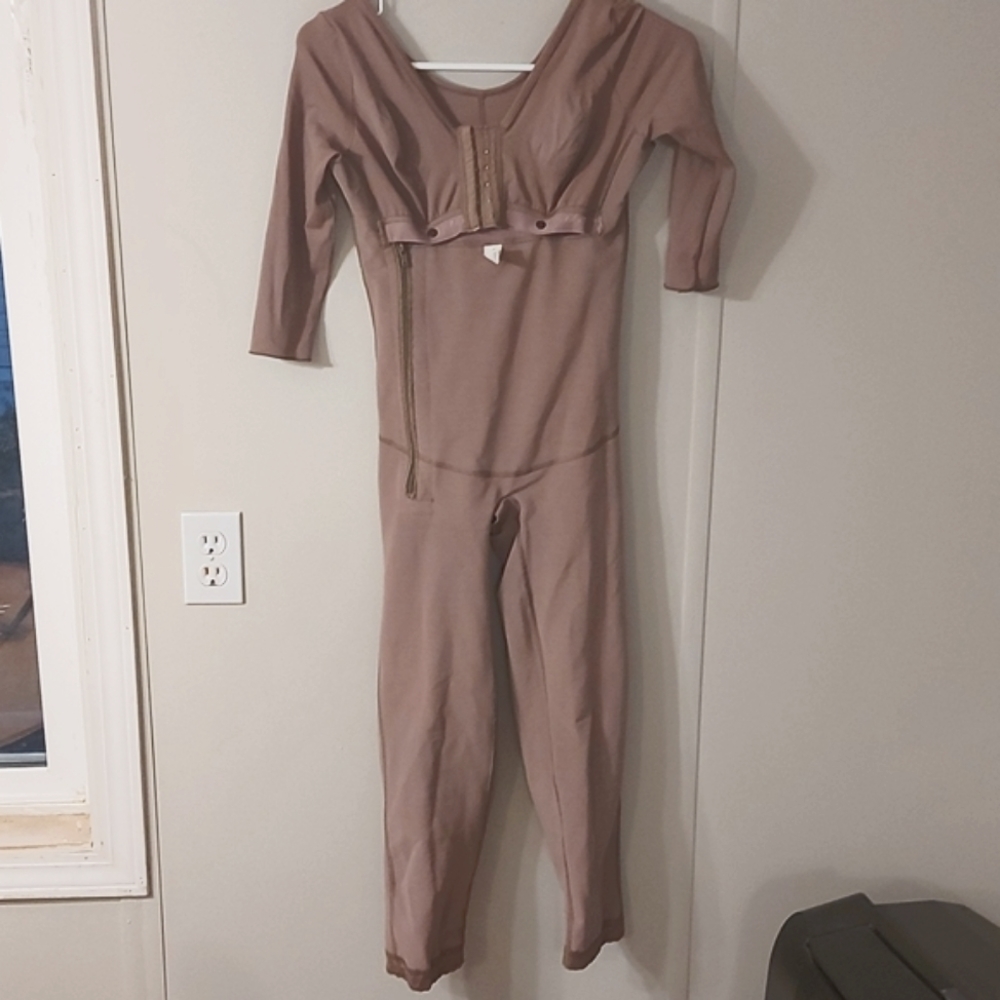 Shapewear size Large